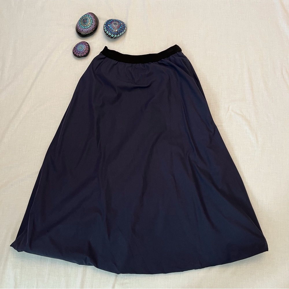 Lilith France Navy Blue 2 Piece Couture Set Top and Skirt M - Picture 11 of 16